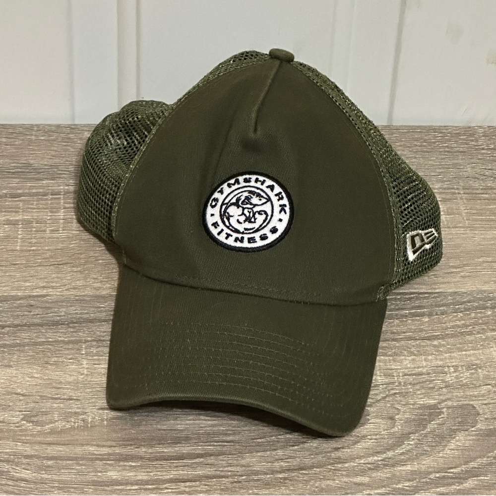 GYMSHARK Legacy Hat MESH Trucker Olive Green  Hat‎ OS GREAT CONDITION